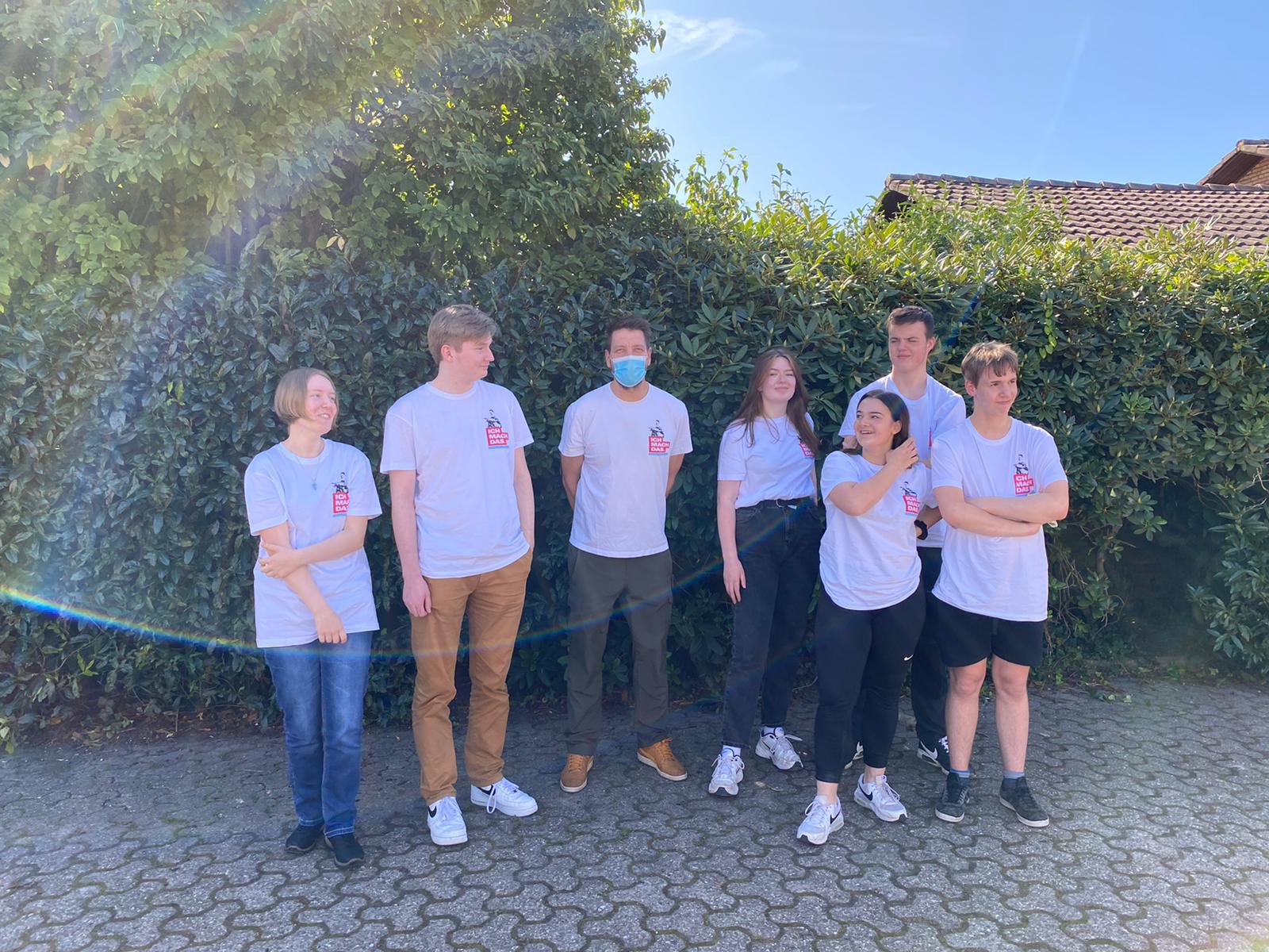 Projektmitarbeiter Metallbaum